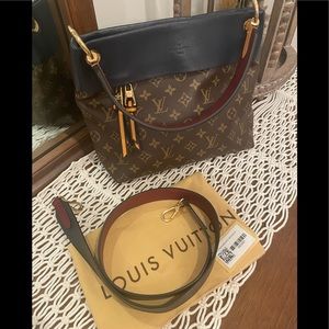 Louis Vuitton Tuileries Besace Marine Bordeaux